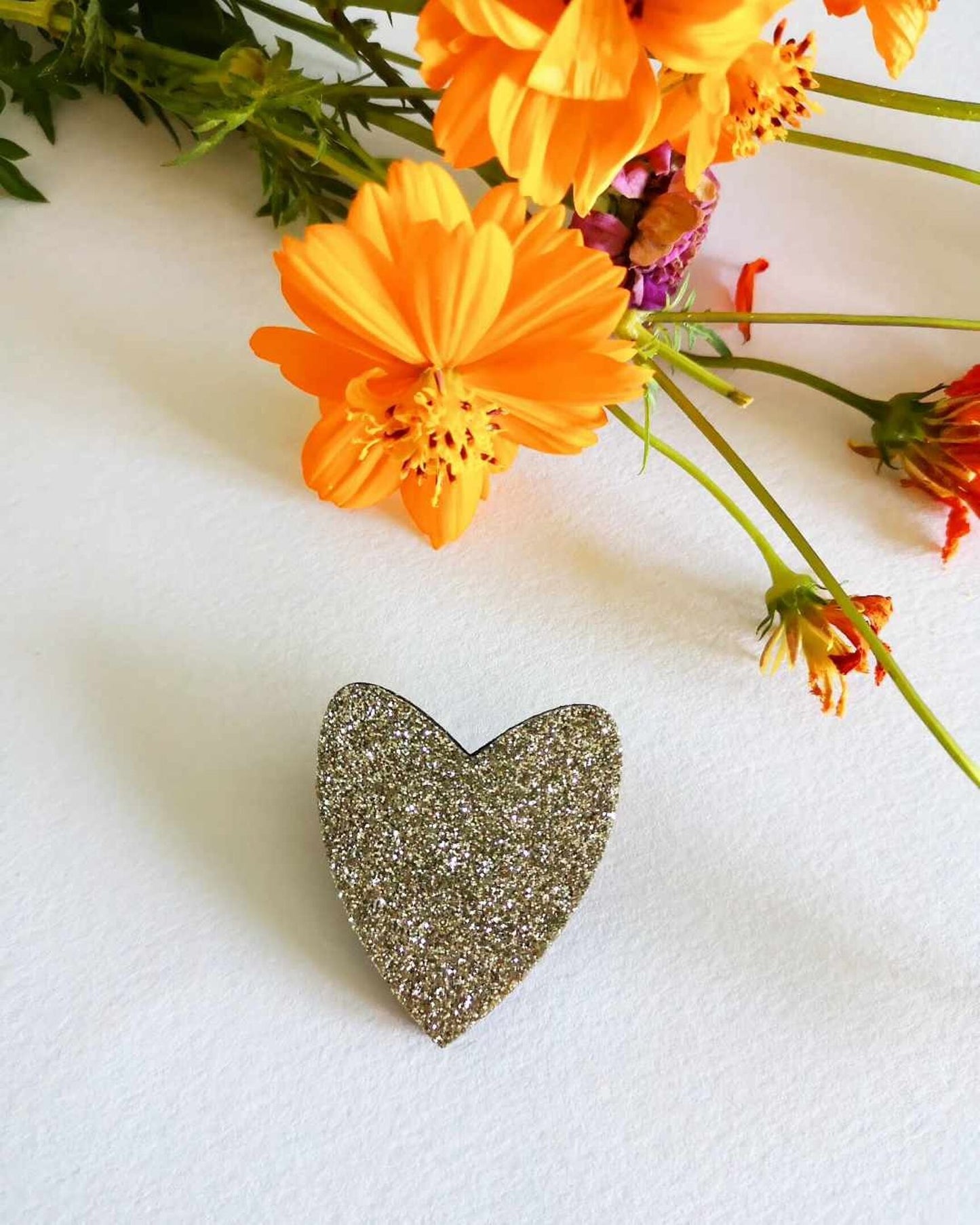 Broche "Cœur doré"