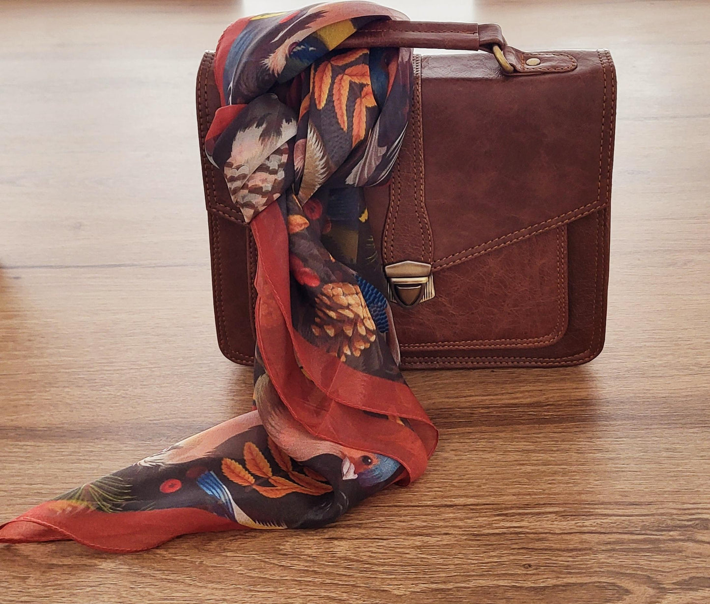 Foulard "Oiseaux multicolores" - soie