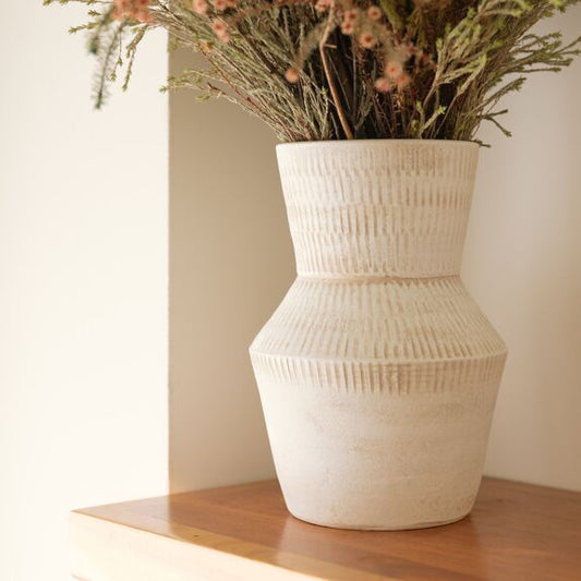 Vase "Souvenir des Pouilles" blanc cassé - céramique